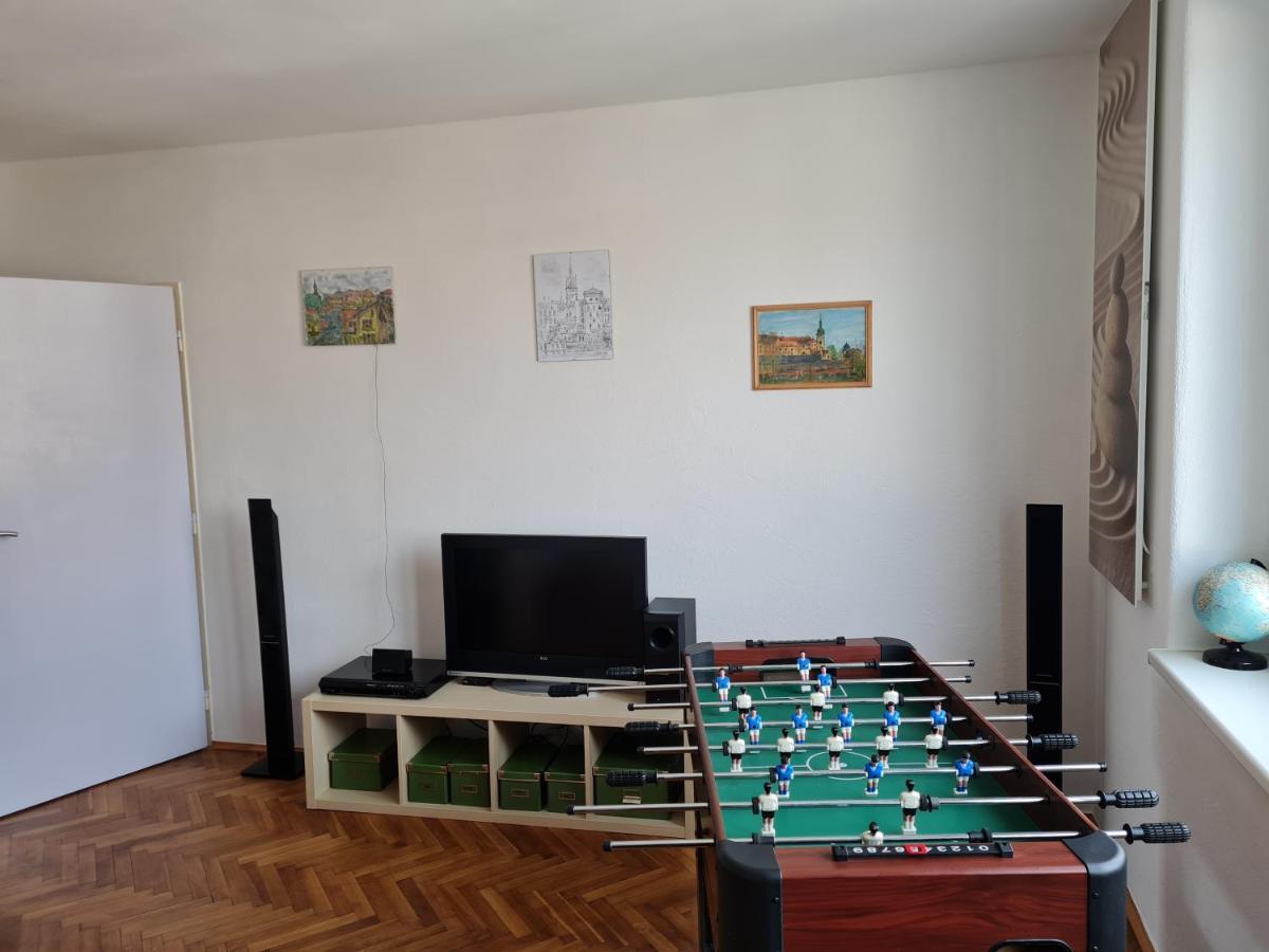 Kousek Do Prirody I Do Centra Apartment ปีเซค ภายนอก รูปภาพ