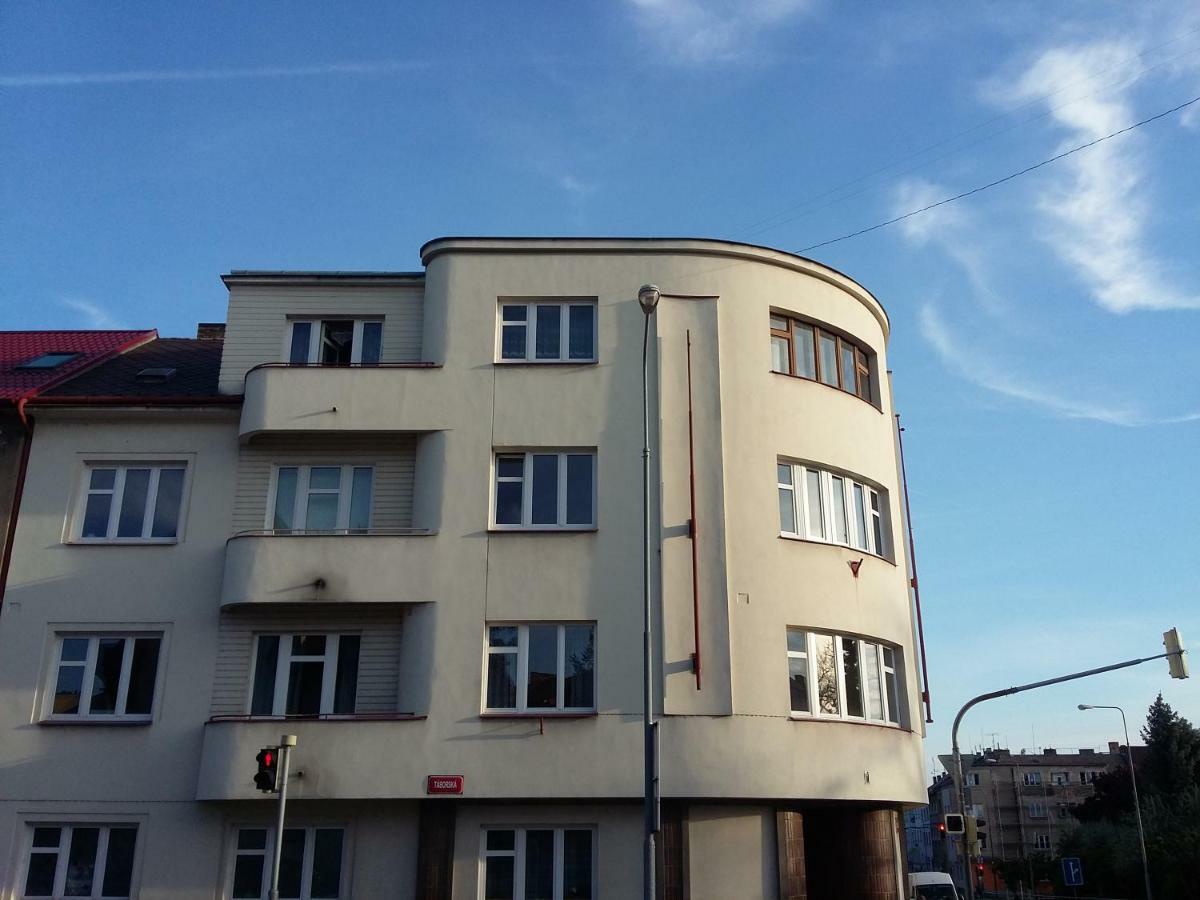 Kousek Do Prirody I Do Centra Apartment ปีเซค ภายนอก รูปภาพ